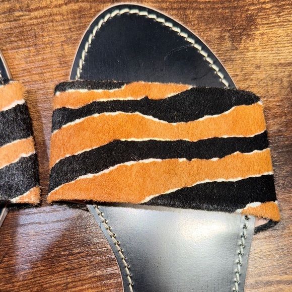 J. Crew Capri Slide Sandals in Tiger Print Calf Hair Brown Black Size 9 SKU006 - Picture 5 of 8